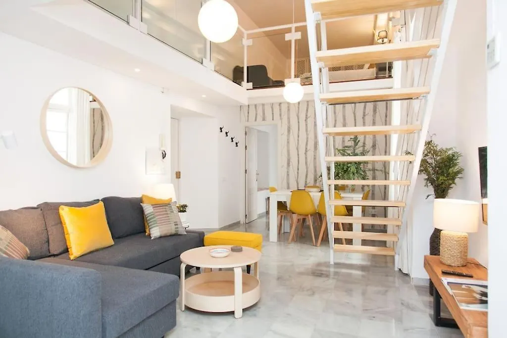 Apartment Idyllic & Loveliest Apt With Patio.Private Parking Seville