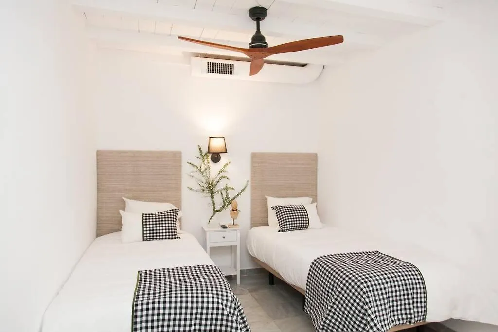 Apartment Idyllic & Loveliest Apt With Patio.Private Parking Seville