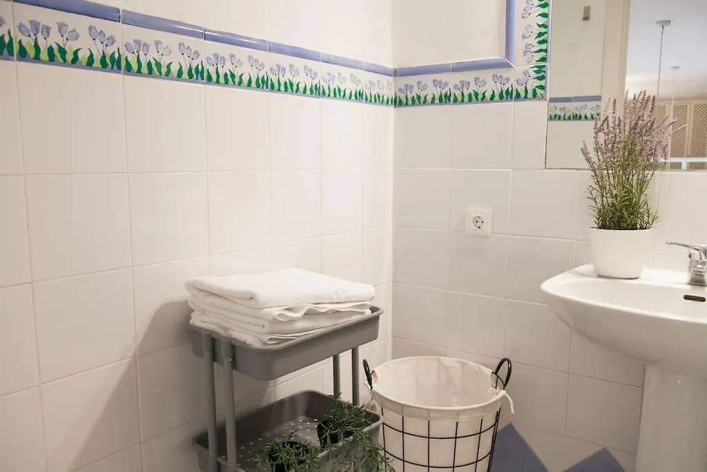 Idyllic & Loveliest Apt With Patio.Private Parking Seville 0*,  Spain