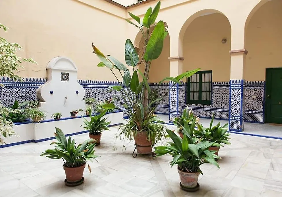 Apartment Idyllic & Loveliest Apt With Patio.Private Parking Seville Spain